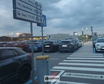 Parcheggio P5 Easy Aeroporto Malpensa foto 6