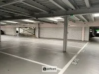 Parcheggio P6 Aeroporto Zurigo foto 2
